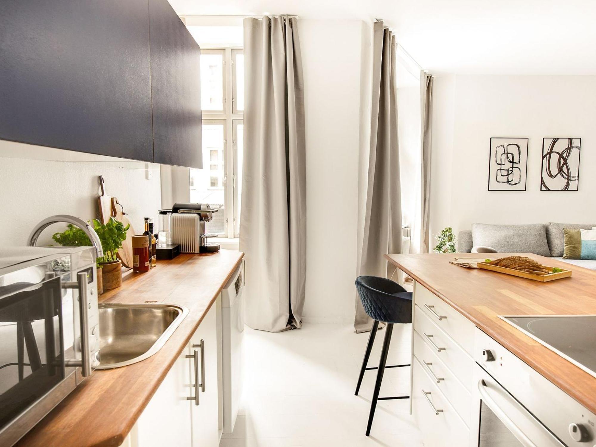 Sanders - Spacious Apartment *